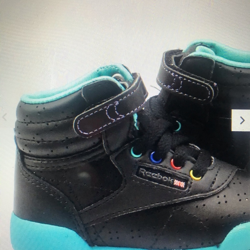Shose - Picture 6 of 6